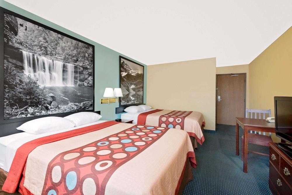 Super 8 By Wyndham Somerset Luaran gambar