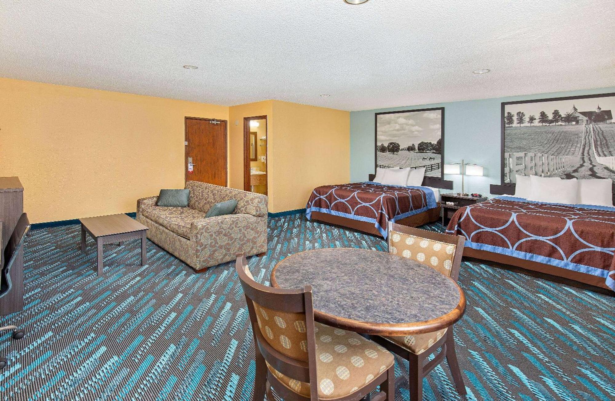 Super 8 By Wyndham Somerset Luaran gambar